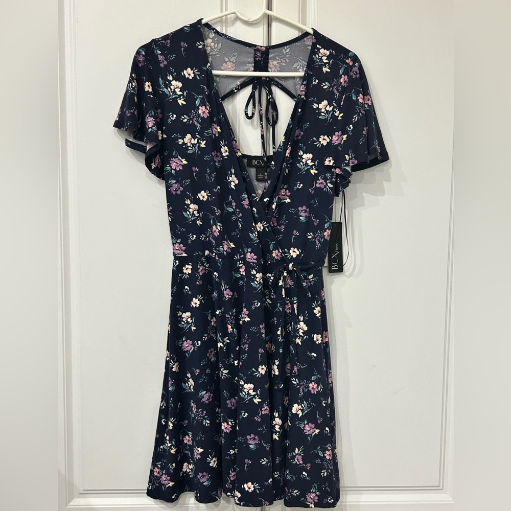 BCX Blue Floral Dress Size Medium / Large NWT